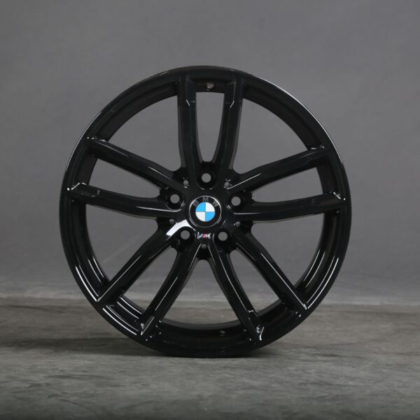 18 Zoll Felgen original BMW 5er G30 G31 M662 8093915 662M Al