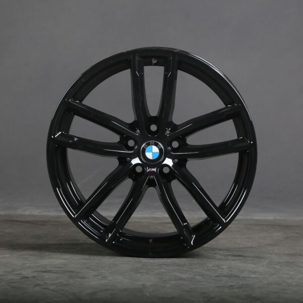 18 Zoll Felgen original BMW 5er G30 G31 M662 8093915 662M Al