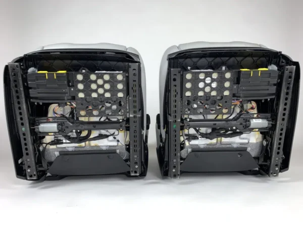 10044_BMW_M5_interior-11-1100x825 Interior BMW M5 (F90) Leather Silverstone