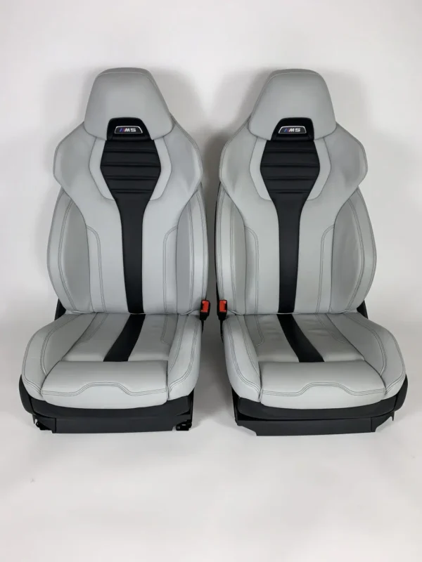 10044_BMW_M5_interior-2-1100x1467 Interior BMW M5 (F90) Leather Silverstone