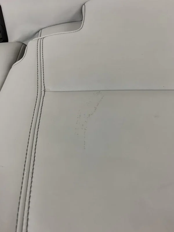 10049_BMW_M5_interior-12-1100x1467 Interior BMW M5 (F90) Leather Silverstone