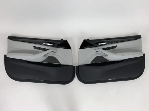 10049_BMW_M5_interior-16-1100x825 Interior BMW M5 (F90) Leather Silverstone