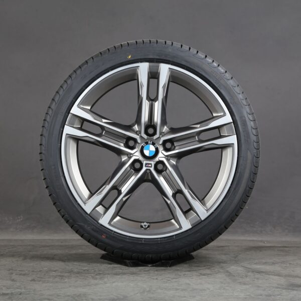 18 Zoll BMW 1er 2er F40 F44 original 18 Zoll Sommerräder 556