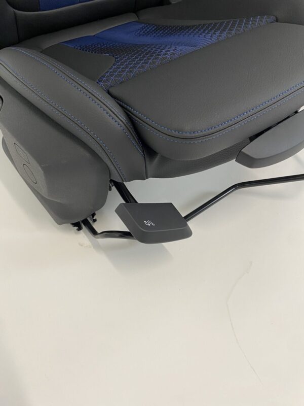 Interior BMW 2-Series Gran Coupé M (F44) Leather/Alcantara black/blue