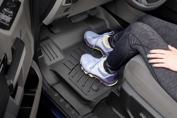 BMW 3-Series 2025, HP Floor Liners by WeatherTech®.