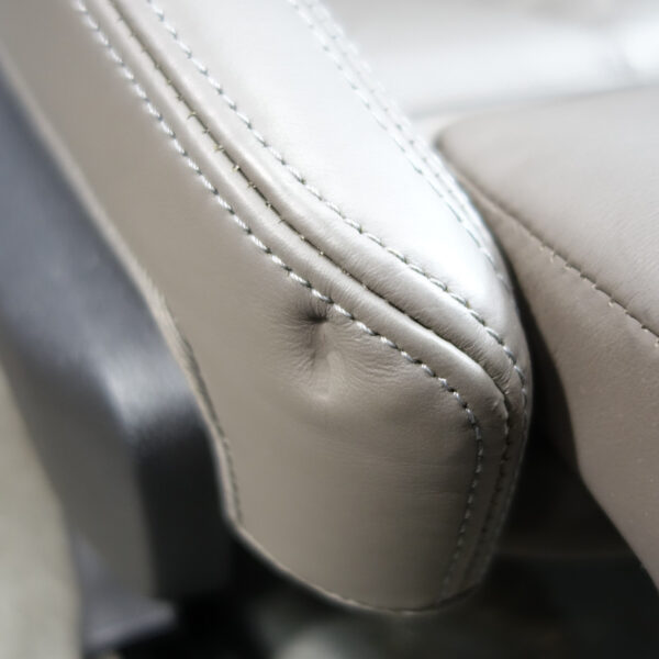 inv_051909_08__66972 20-24 BMW F97 X3M F98 X4M Competition Front M Sport Seat Pair Adelaide Grey OEM