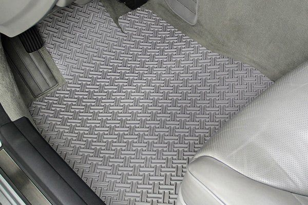 northridge-floor-mats-2 BMW 330e / 330i / 330i xDrive / M340i Floor_ALL 2025, NorthRidge™ Custom Fit Floor Mats by Lloyd®.