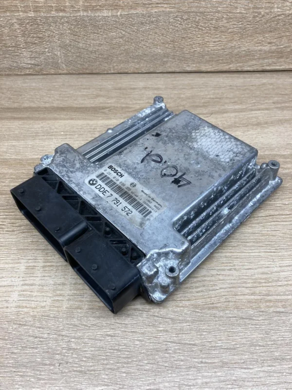 7791572 Engine control unit/module ECU Fits for BMW 7 E65 E66