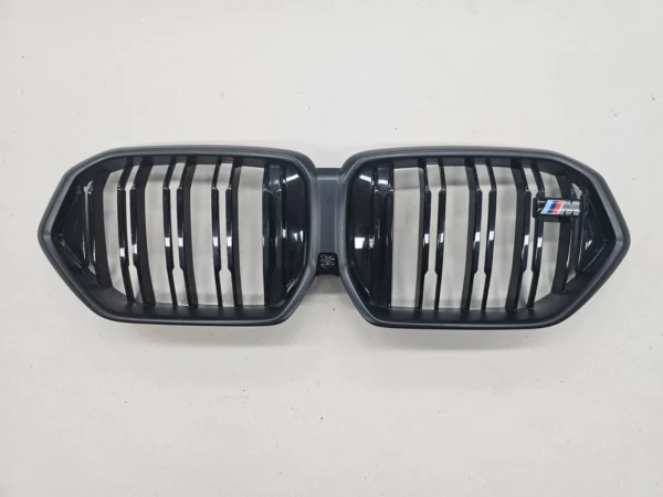 BMW X6M X6 F96 G06 Front Bumper Center Grille Assembly 2024 2025 OEM