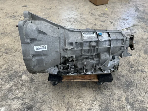 s-l960 (1) BMW E46 330CI 3.0L A5S 325Z-TU ZF Automatic Transmission Gear Box OEM 115K Miles