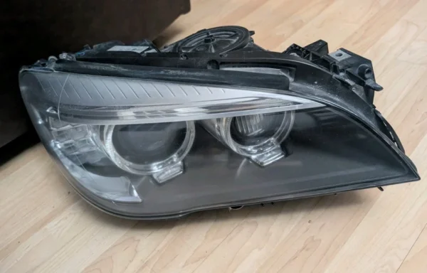 2013-2015 BMW 740i 750i 750Li HID Xenon Headlight Adaptive Driver & Passenger