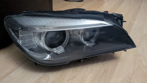 2013-2015 BMW 740i 750i 750Li HID Xenon Headlight Adaptive Driver & Passenger
