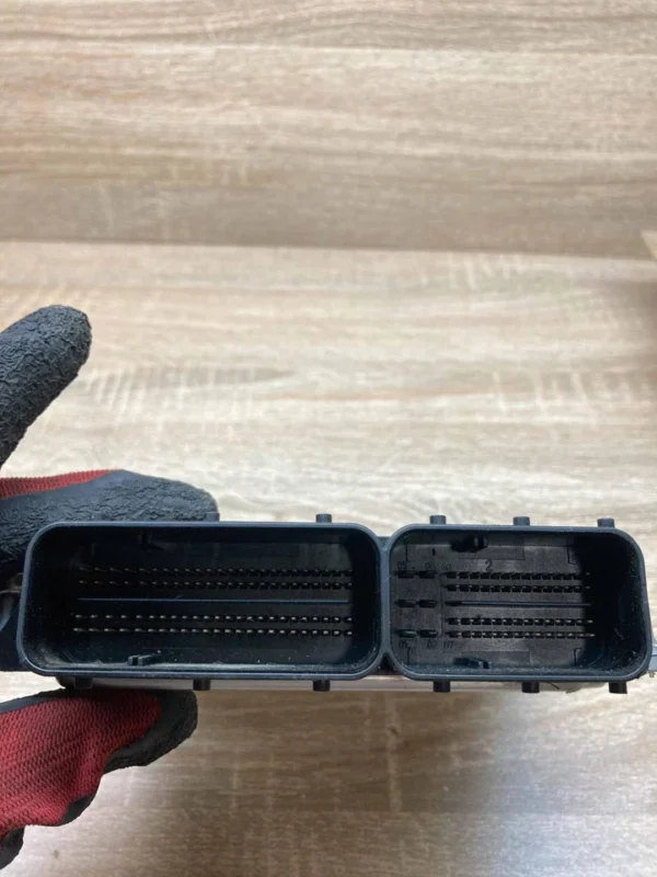 7798422 0281012190 Engine control unit/module ECU Fits for BMW 5 E60 E61