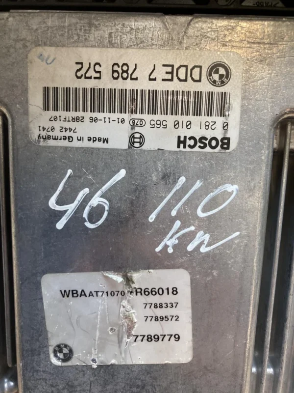 7789572 0281010565 Engine control unit/module ECU Fits for BMW 3 E46-