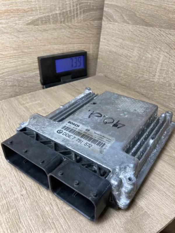 7791572 Engine control unit/module ECU Fits for BMW 7 E65 E66