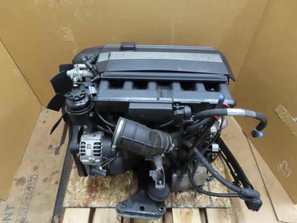 s-l960 (5) 00 BMW Z3 E36 3.0L #1319 Engine Assembly, M54 Inline 6 3.0L Complete