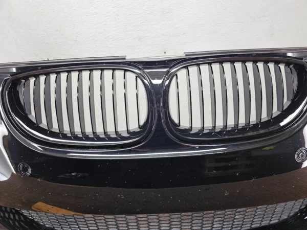s-l960 (6) BMW E60 E61 M5 S85 2006-2010 OEM COMPLETE PDC PARKING SENSOR GRILLE BUMPER COVER