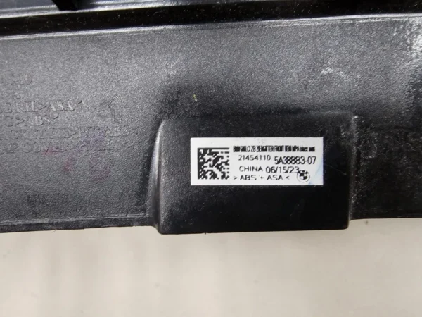 BMW X6M X6 F96 G06 Front Bumper Center Grille Assembly 2024 2025 OEM