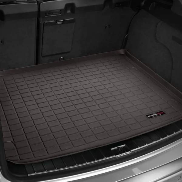 BMW 3-Series 2025, HP Floor Liners by WeatherTech®.