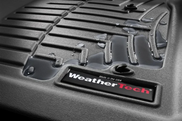 BMW 3-Series 2025, DigitalFit™ Molded Floor Liners by WeatherTech®