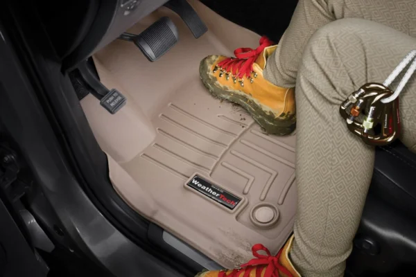 BMW 3-Series 2025, DigitalFit™ Molded Floor Liners by WeatherTech®