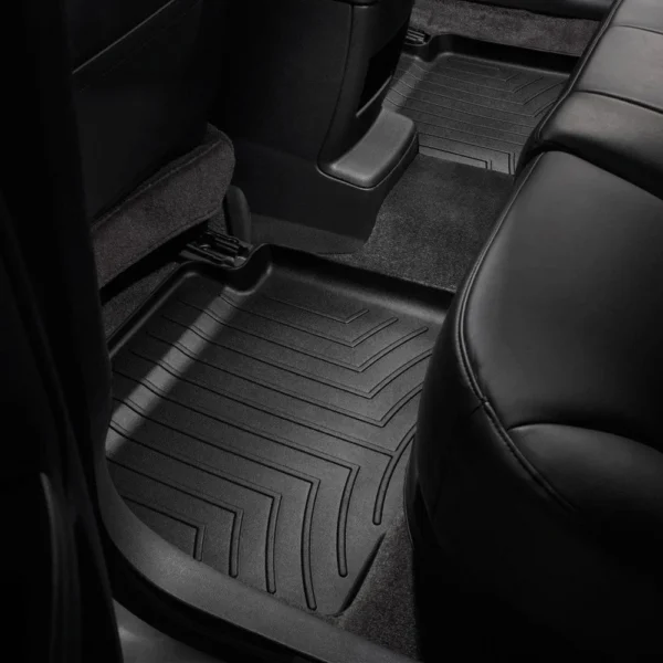 BMW 3-Series 2025, DigitalFit™ Molded Floor Liners by WeatherTech®