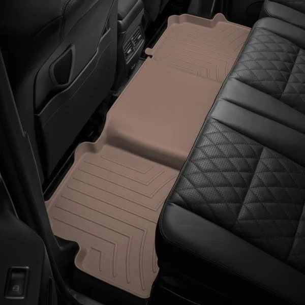 BMW 3-Series 2025, HP Floor Liners by WeatherTech®.