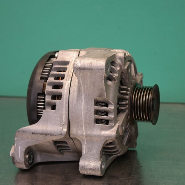 ALTERNATOR F15 (815) *12-20* D4