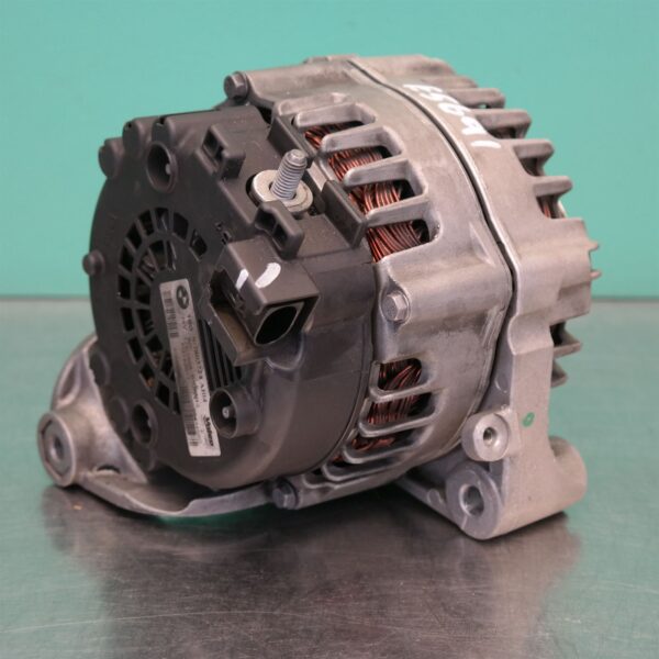 ALTERNATOR E70 (074) *12-20* D6