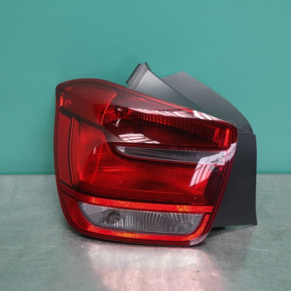 LEFT TAILLIGHT F20, HATCH, NON LED TYPE, 06/11-03/15