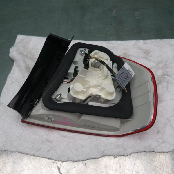 LEFT TAILLIGHT E90, SEDAN, LED TYPE, 11/08-01/12