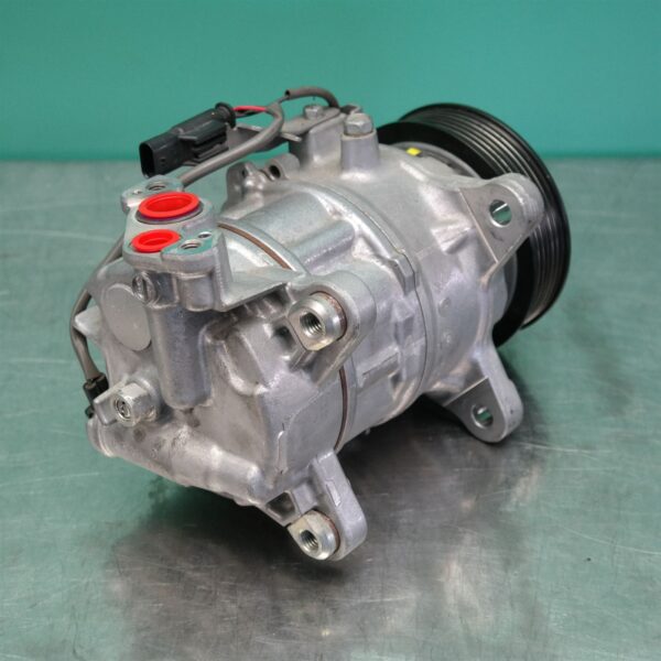 A/C COMPRESSOR F (328) *64-50* P6 F22