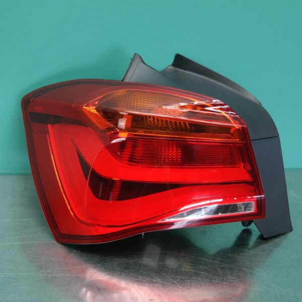 LEFT TAILLIGHT F20, HATCH, LED, NON TINTED TYPE, 03/15-05/19