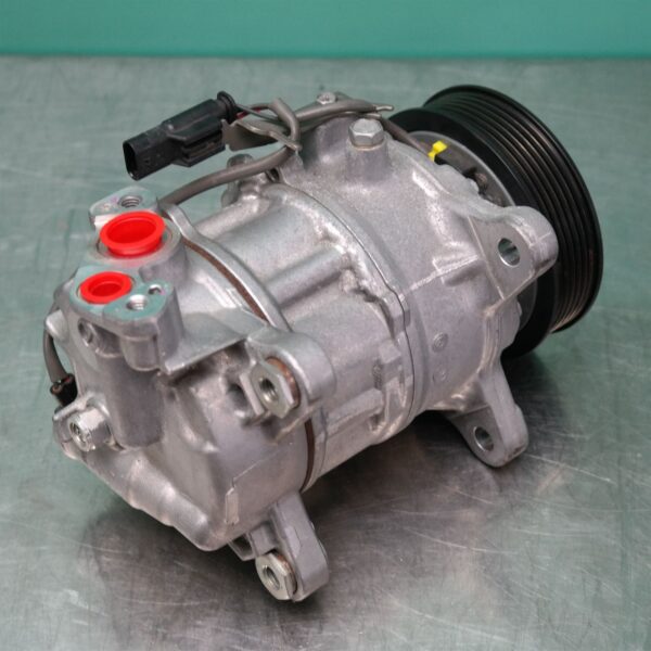 A/C COMPRESSOR G01 (082) *64-50*