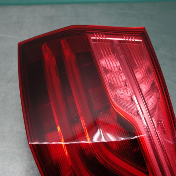RIGHT TAILLIGHT F11, WAGON, 05/10-01/17