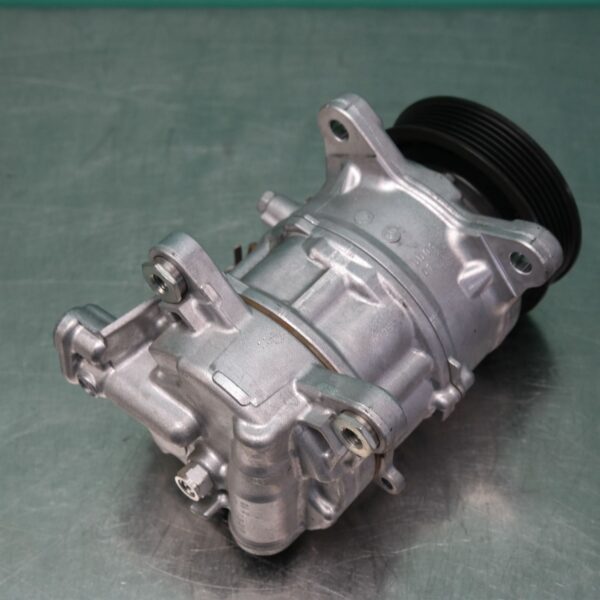 A/C COMPRESSOR G20 (996) *64-50*