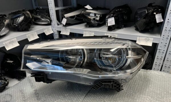 BMW X5 F15 F85 F16 F86 LCI Adaptive LED Headlight LEFT USED GENUINE 7442647