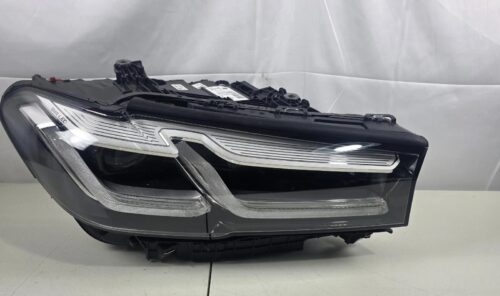 BMW 5 Series G30 G31 F90 LCI Adaptive LED Headlight RIGHT OEM GENUINE 9479262