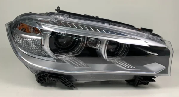 AS IS! 2014-2018 BMW X5 X6 F15 F16 Right Passenger Side Xenon HID Headlight OEM