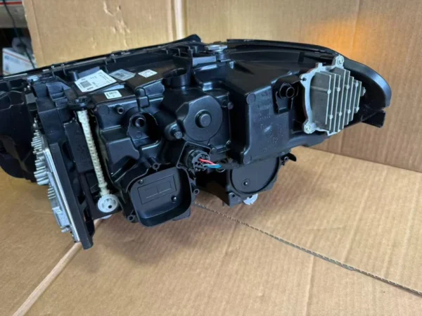 s-l960 (1) 2021-2023 BMW 5 SERIES G30 G31 LED Headlight Adaptive RIGHT Passenger OEM