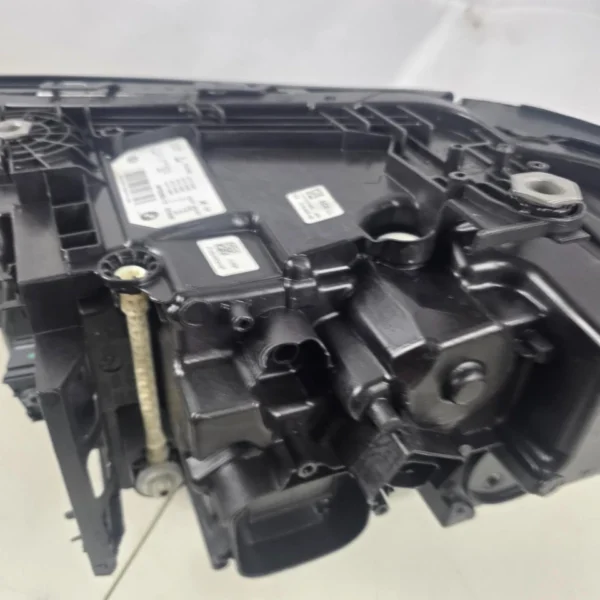 s-l960 (10) BMW 5 Series G30 G31 F90 LCI Adaptive LED Headlight PAIR OEM 9479261 9479262