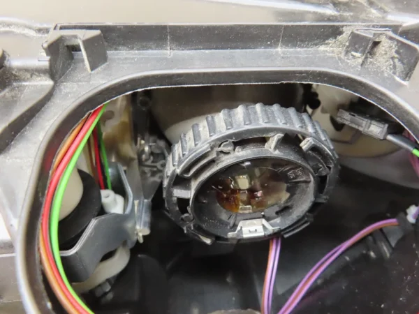 s-l960 (10) 2004-2006 BMW 325CI 330CI E46 RIGHT PASSENGER SIDE BIXENON HEADLIGHT OEM 3480