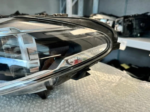 BMW 5 Series F10,F11, F18 LCI Adaptive LED Headlight GENUINE 7352481 7352482