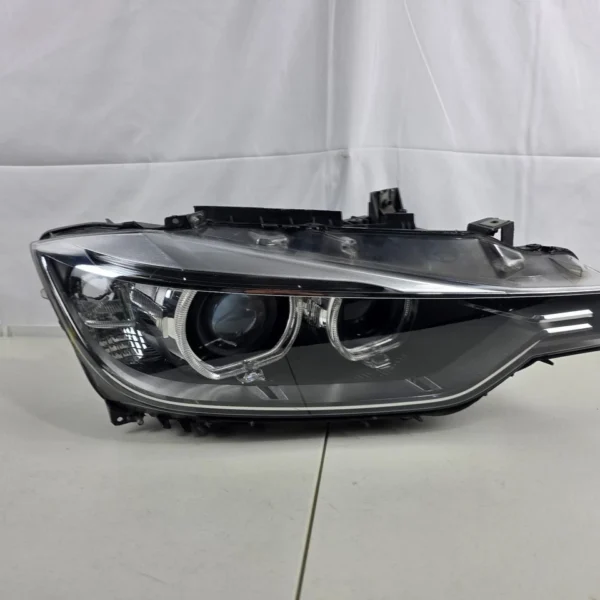 s-l960 (11) BMW 3 Series F30 F31 Xenon Headlight Left RIGHT PAIR OEM 7259525 7259526
