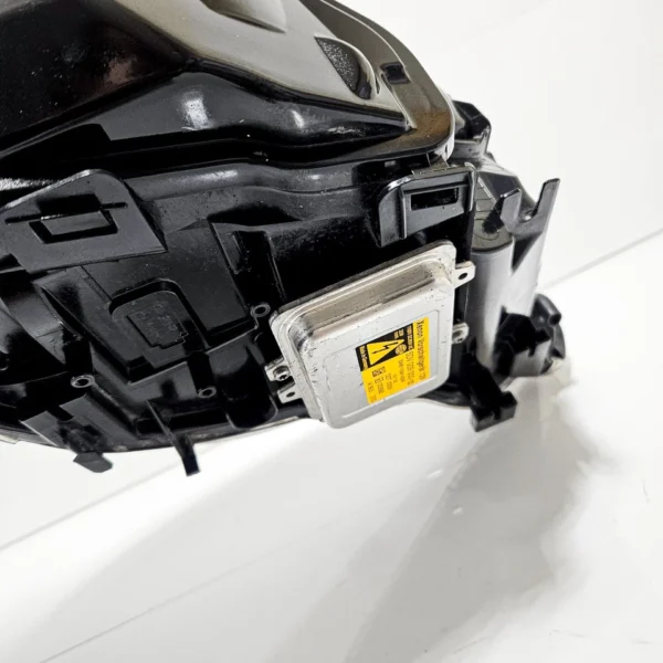 BMW E60/E61 5 Series Bi-Xenon LCI 07-10 Headlights Pair - Refurbished