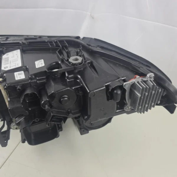 BMW 5 Series G30 G31 F90 LCI Adaptive LED Headlight RIGHT OEM GENUINE 9479262