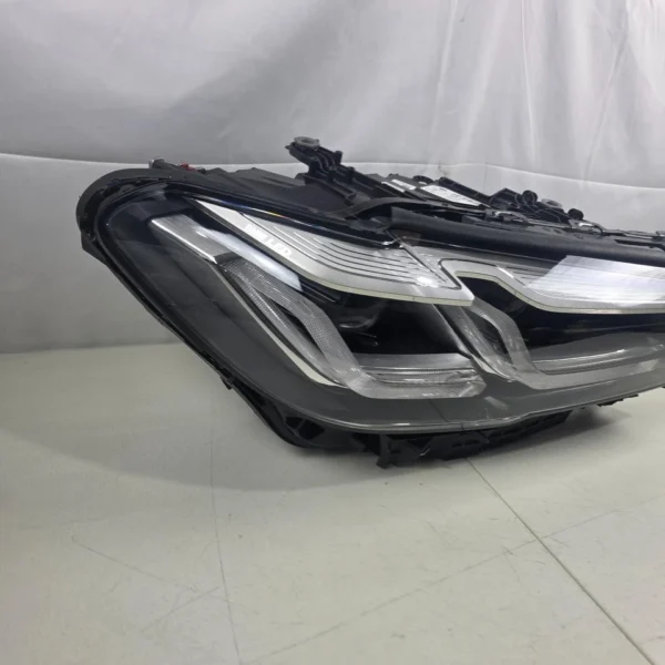 BMW 5 Series G30 G31 F90 LCI Adaptive LED Headlight RIGHT OEM GENUINE 9479262