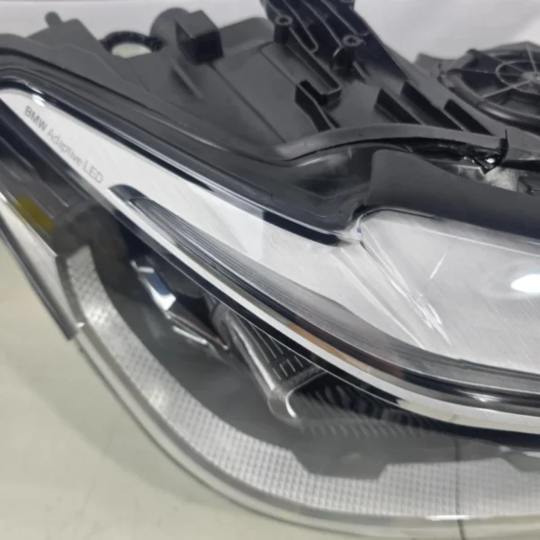 s-l960 (2) BMW 5 Series G30 G31 G38 F90 LCI Adaptive LED ICON Headlight RIGHT OEM 7214962