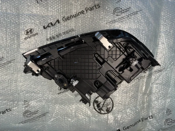 s-l960 (2) BMW 5 Series G30,G31,F90 LCI Adaptive LED Headlight LEFT USED GENUINE 9479261