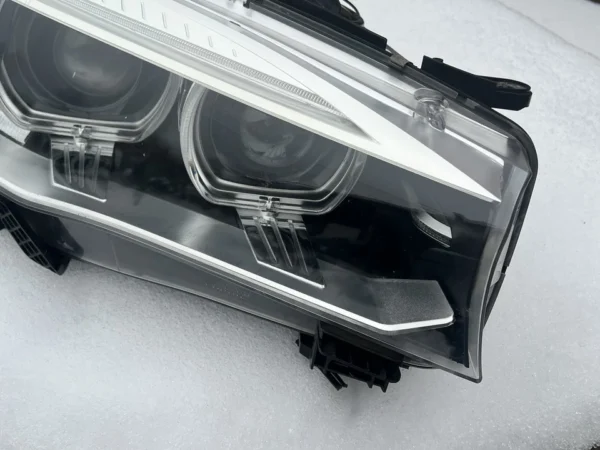 BMW X5 F15 X6 F16 Headlight Headlamp Bi-Xenon Lamp Front Right O/S 7290056